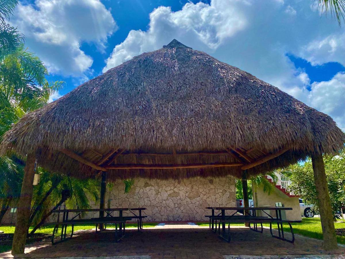 Garden Inn Homestead/Everglades/Gateway To Keys Dış mekan fotoğraf